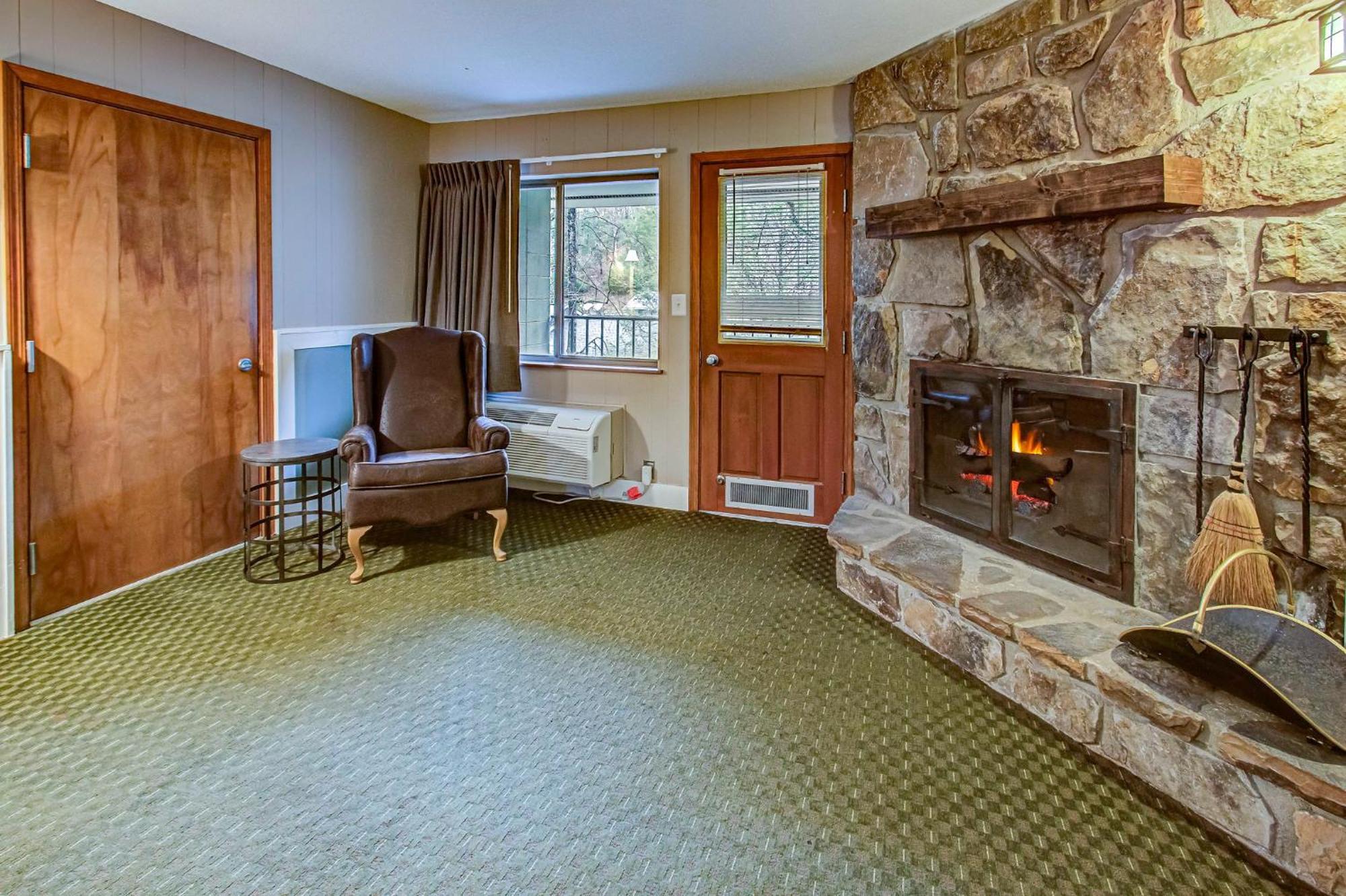 King Room with Fireplace