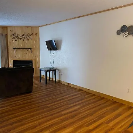 Zoders Inn And Suites-2
